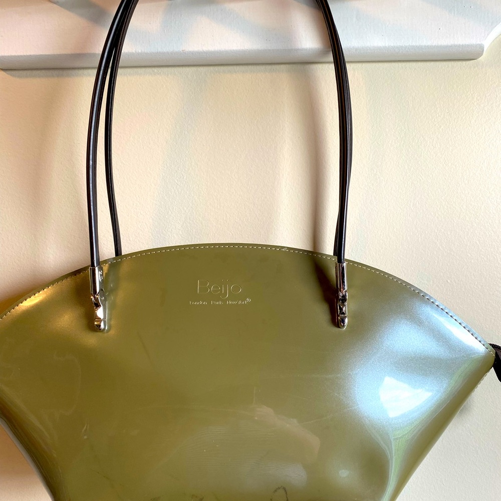 Beijo over the moon handbag